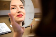 Нужно ли смывать макияж, прежде чем ехать подбирать тон в «Зеленике»?