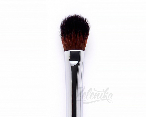 Кисть KM Cosmetics E07 плоская для теней и пигментов