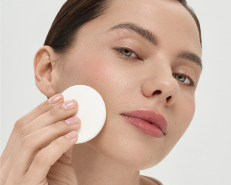 Компактная минеральная тональная основа "Skin Barrier" KM Cosmetics, оттенок C505 (песочный), 10 г